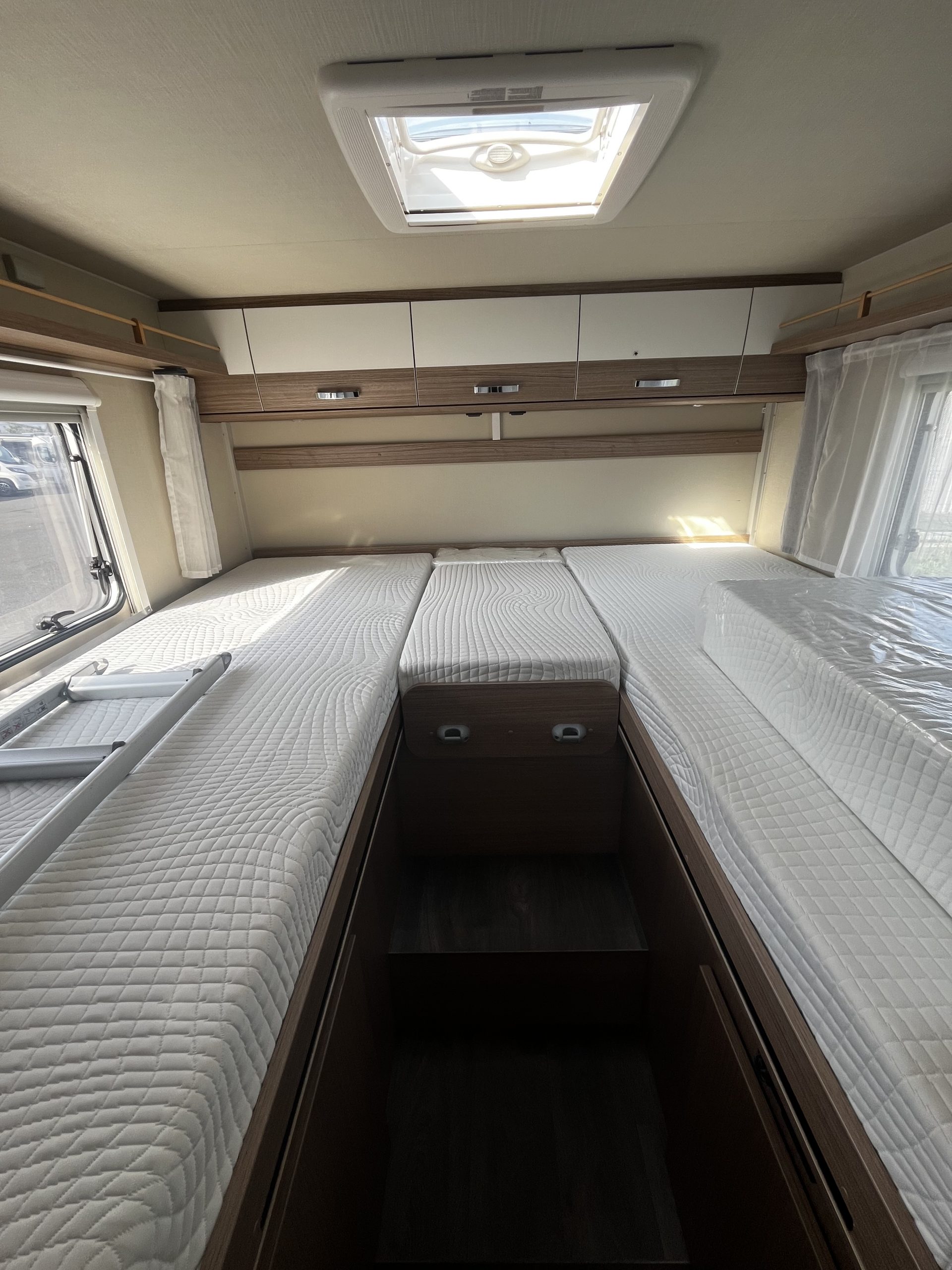 CARADO T 447 – Image 10