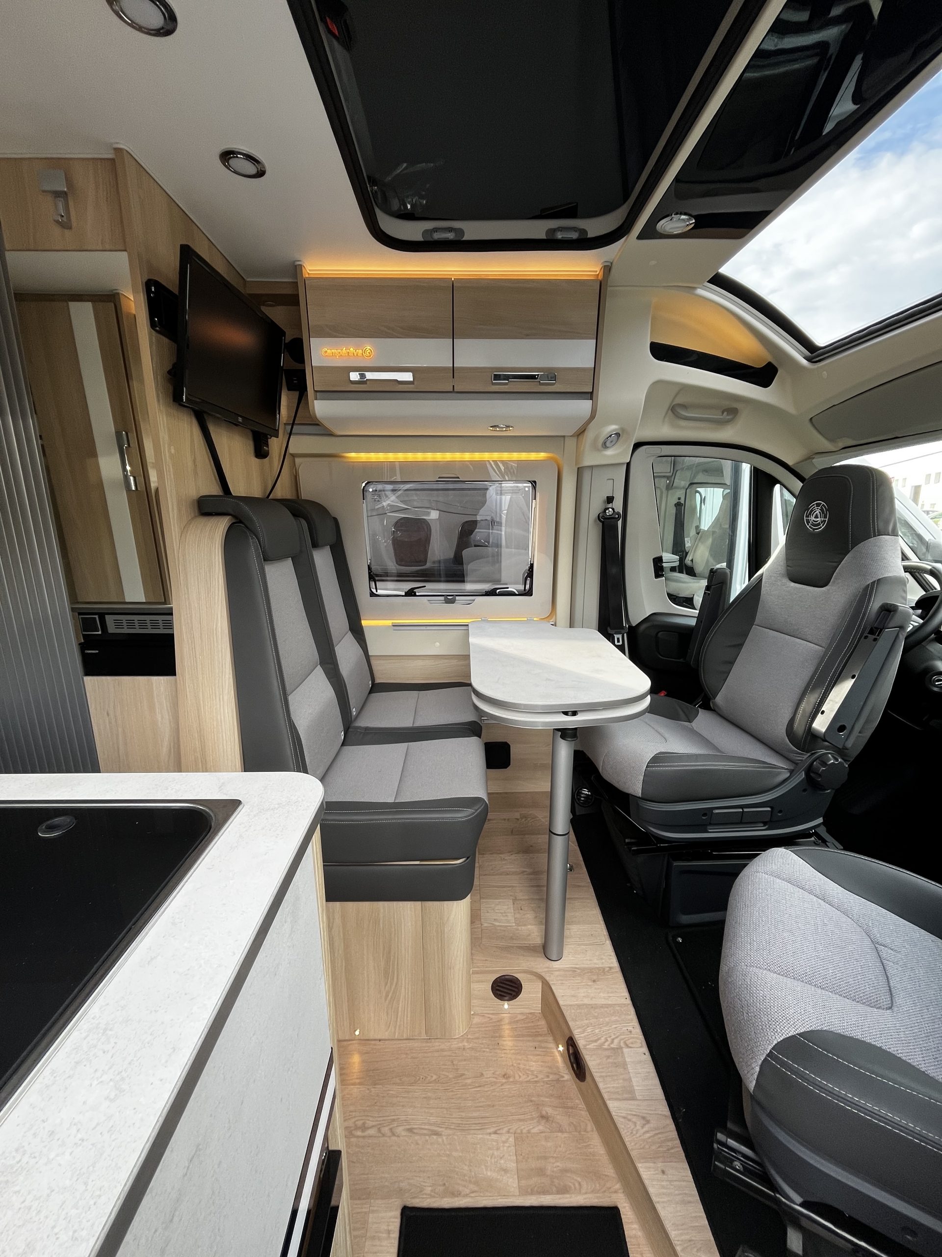 CAMPEREVE MAGELLAN 540 AIR – Image 2