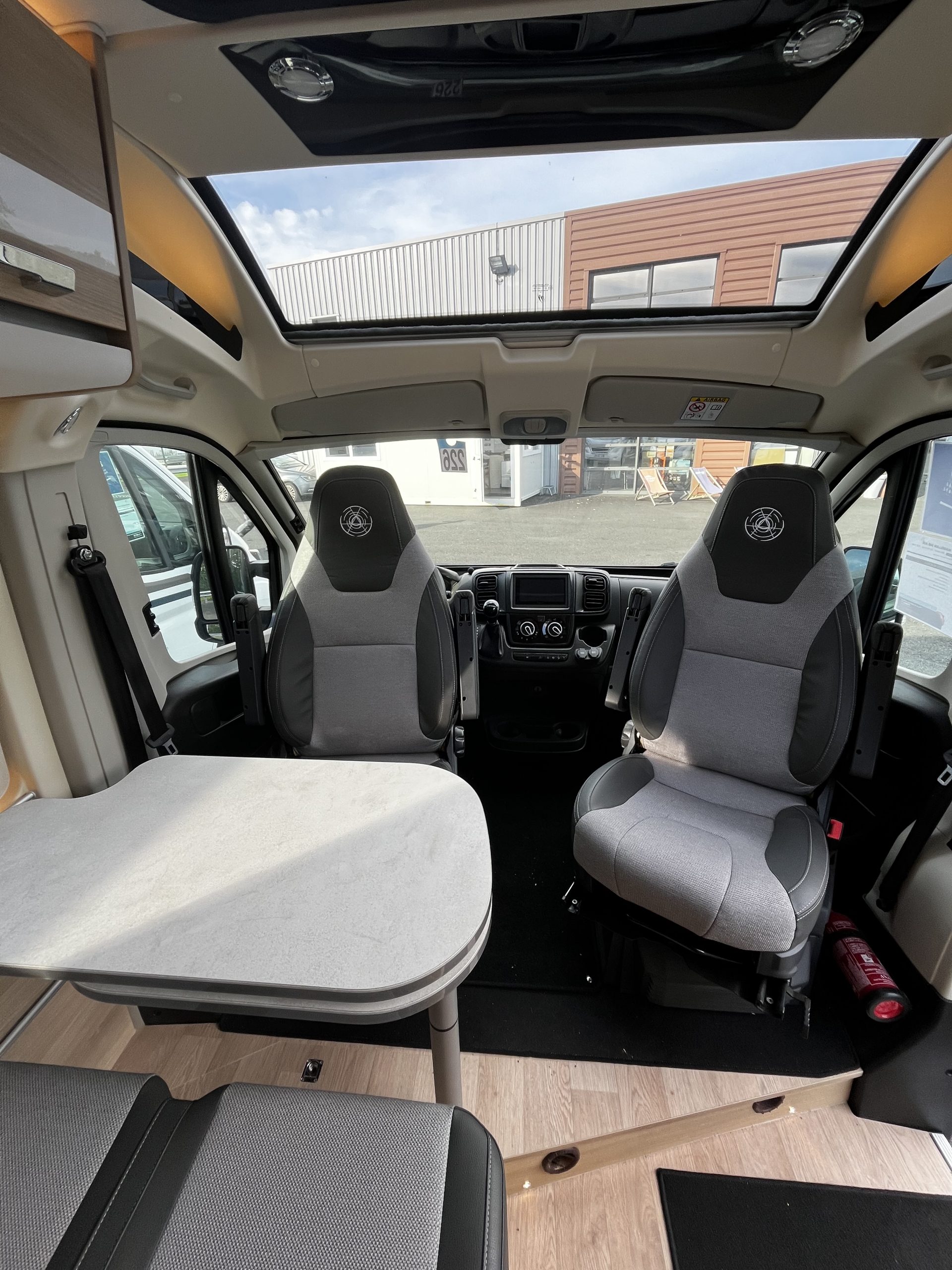 CAMPEREVE MAGELLAN 540 AIR – Image 3