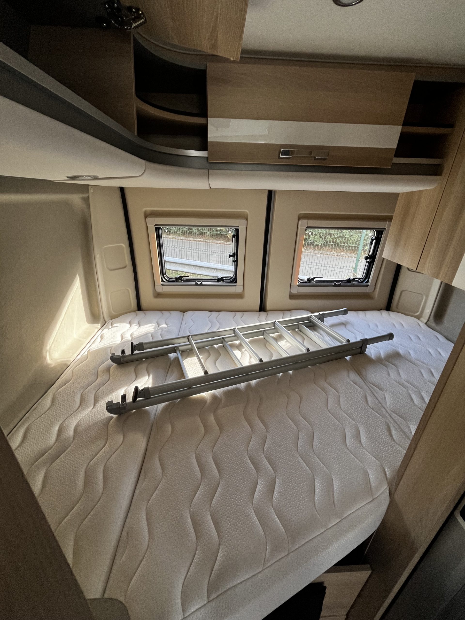 CAMPEREVE MAGELLAN 540 AIR – Image 8