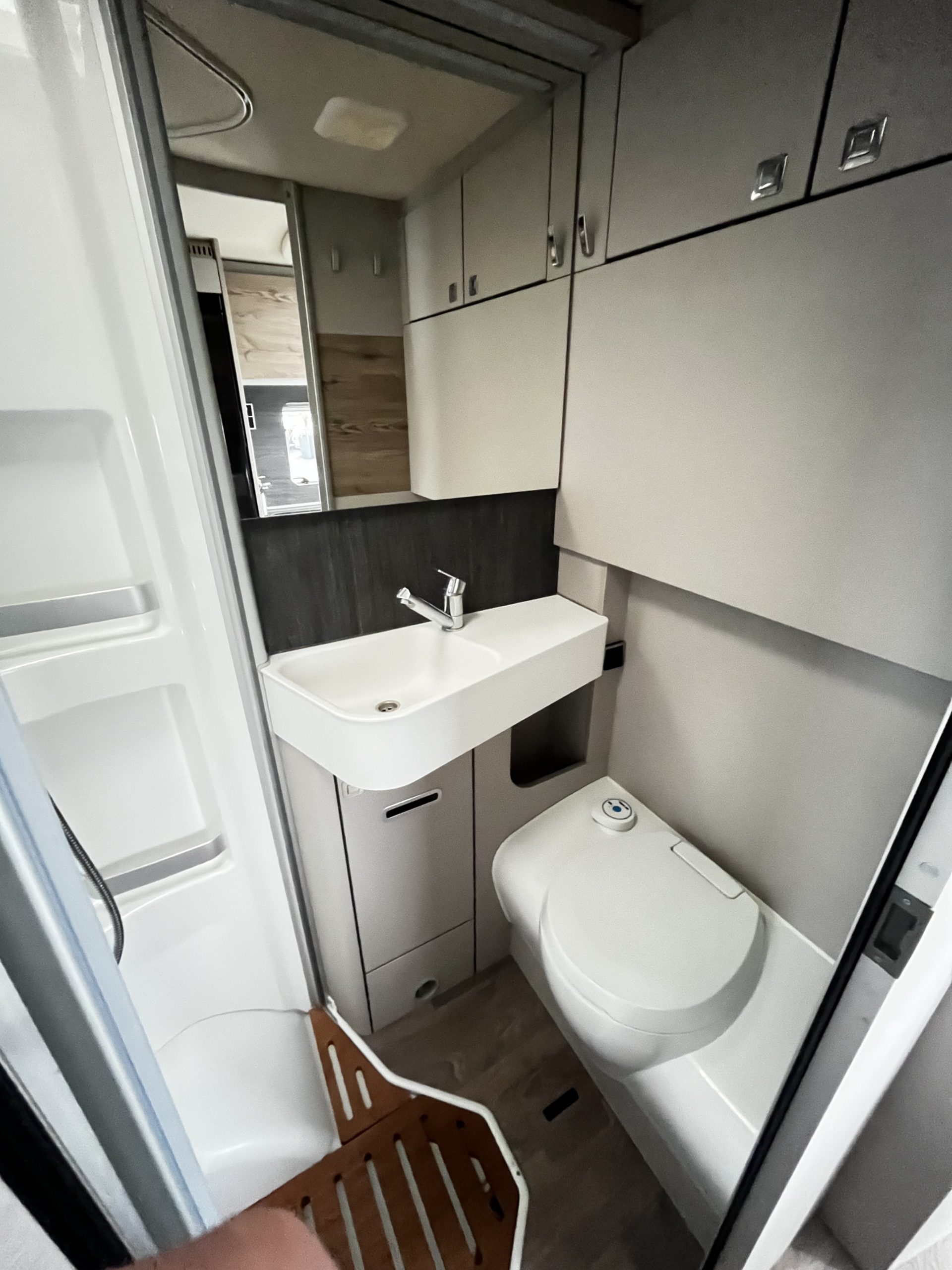 HYMER EXSIS I580 PURE COMPACT – Image 8