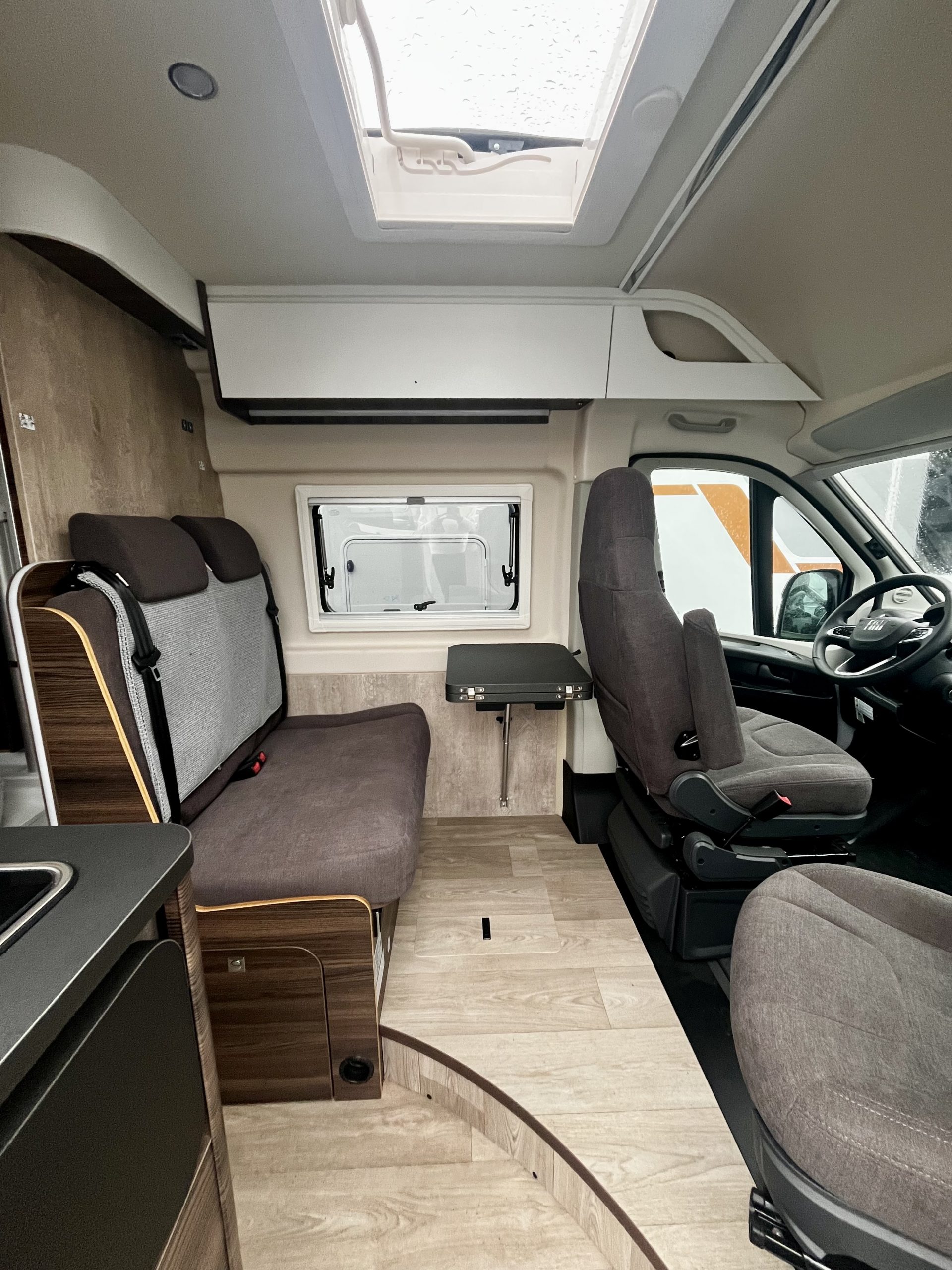 LAIKA ECOVIP CAMPER VANS 600 – Image 2