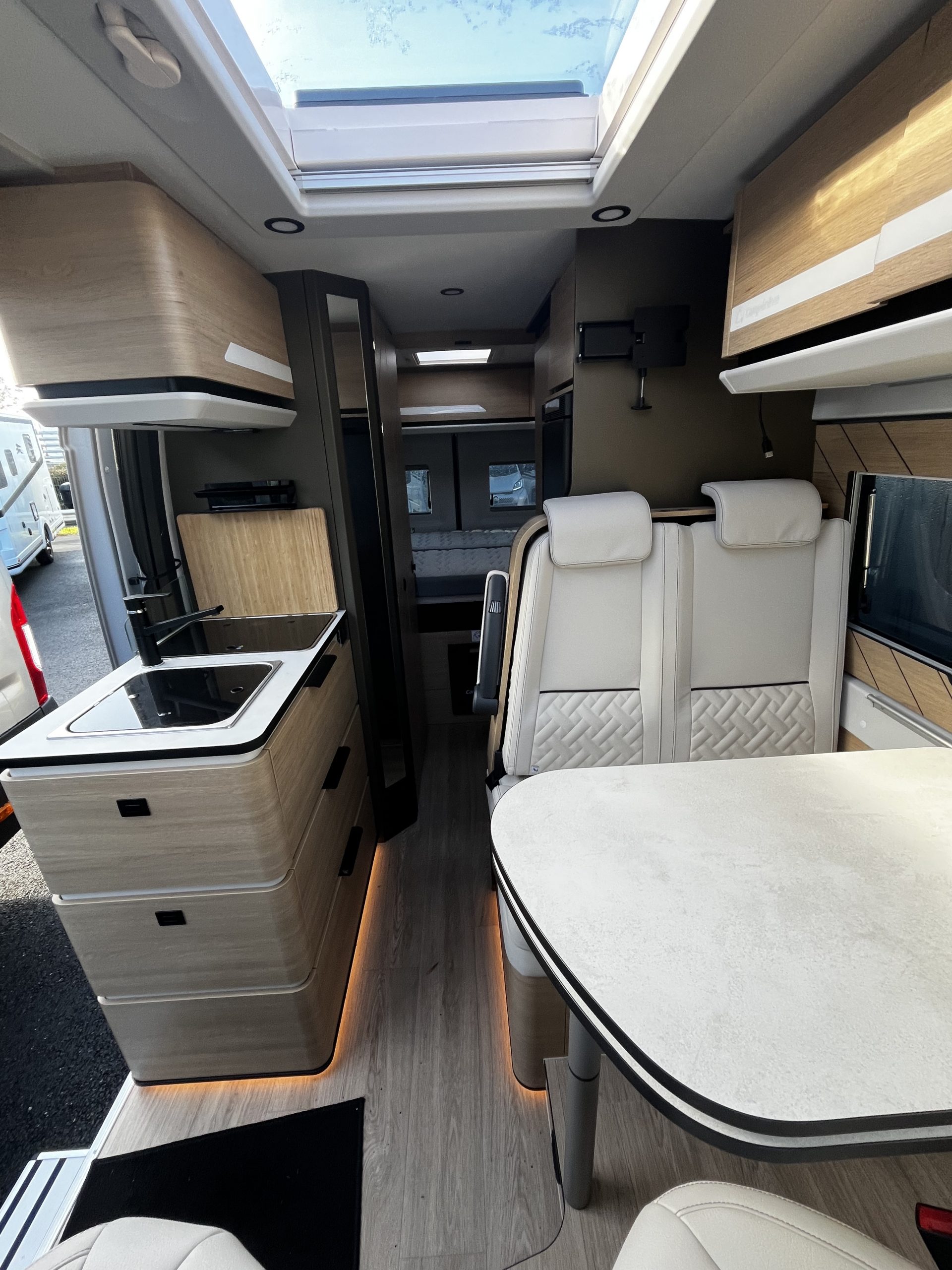 CAMPEREVE MAGELLAN 643 SAPHIR – Image 4