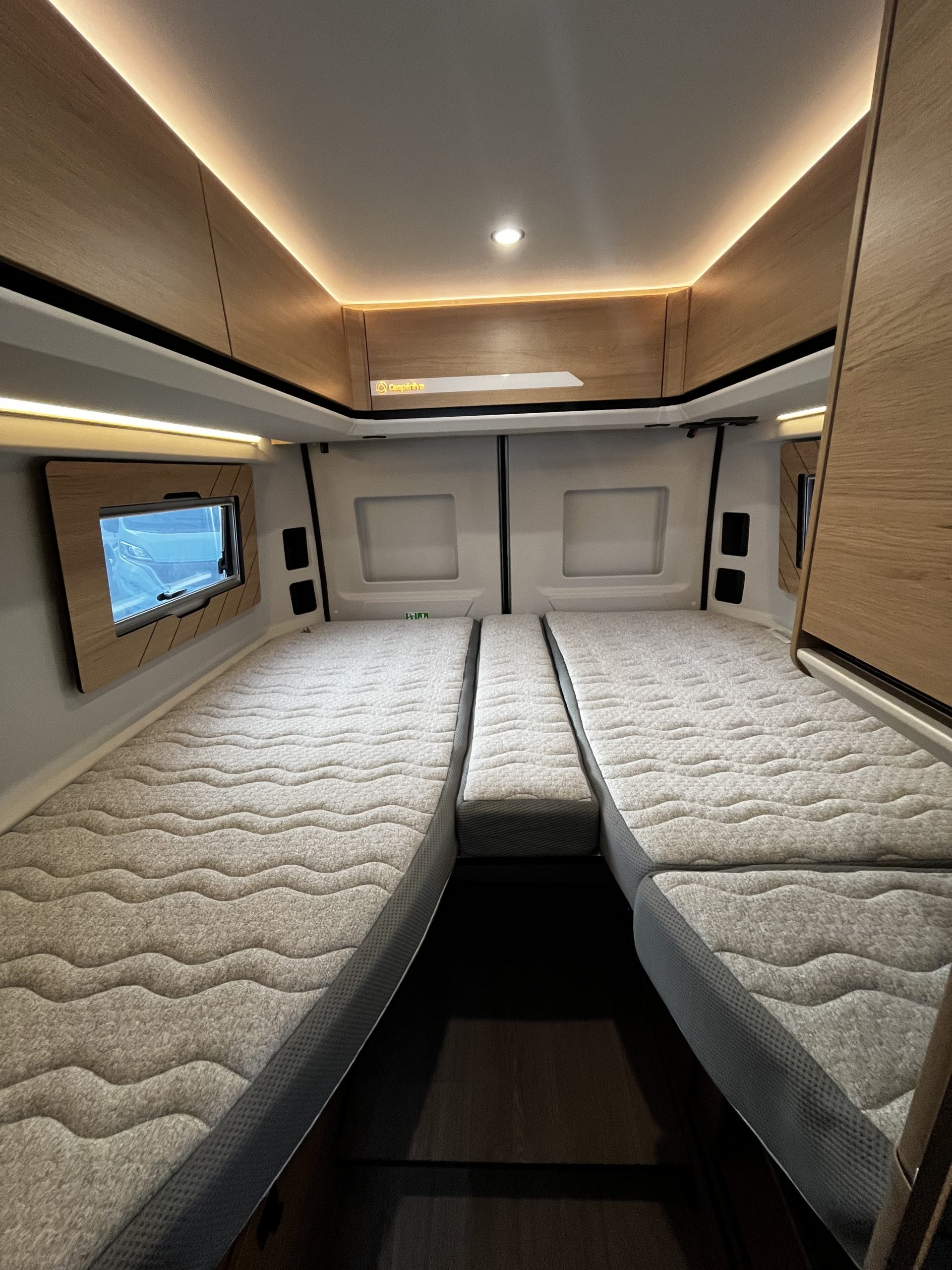 CAMPEREVE MAGELLAN 746 SAPHIR AIR – Image 9