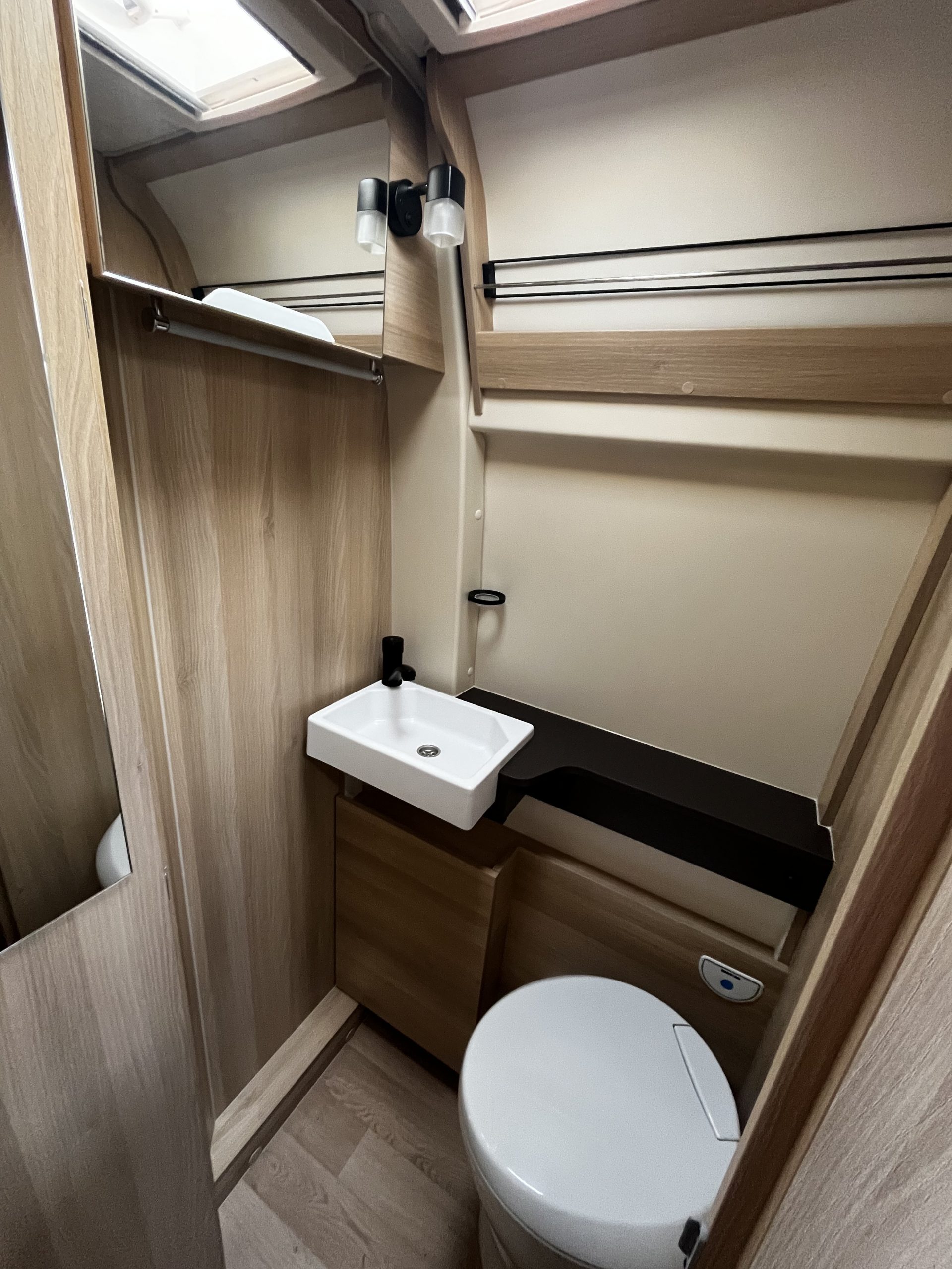 CAMPEREVE MAGELLAN 643 SAPHIR – Image 7