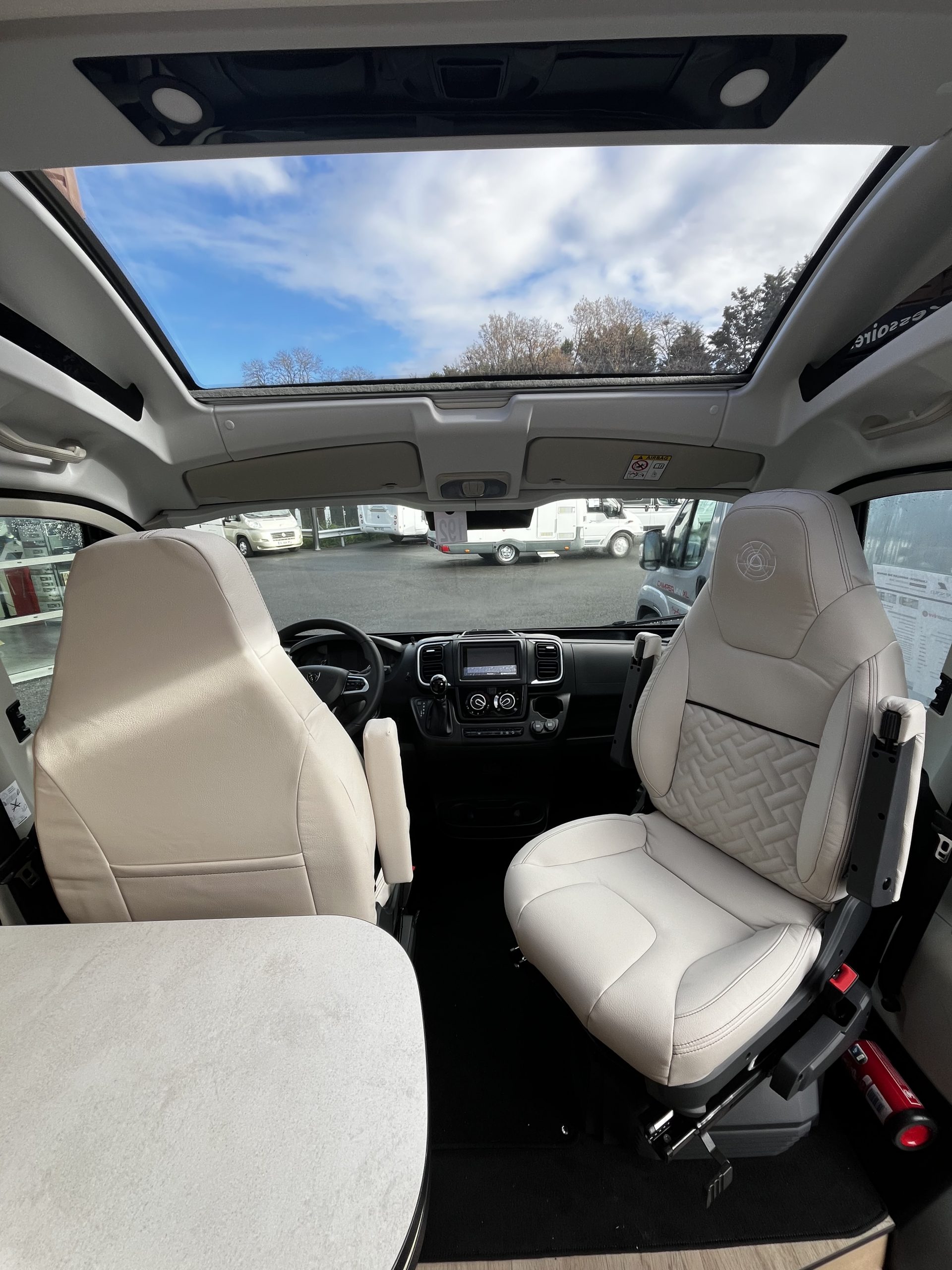 CAMPEREVE MAGELLAN 540 SAPHIR – Image 3