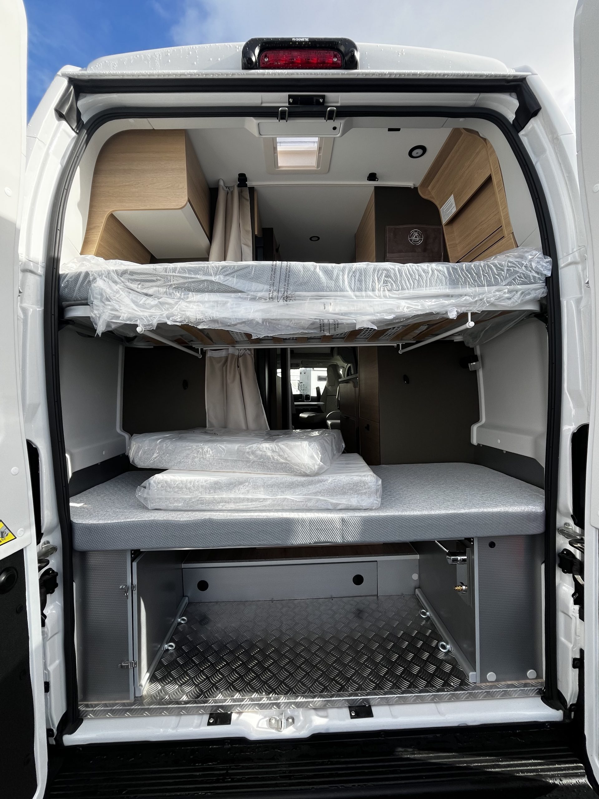 CAMPEREVE FAMILY VAN – Image 10