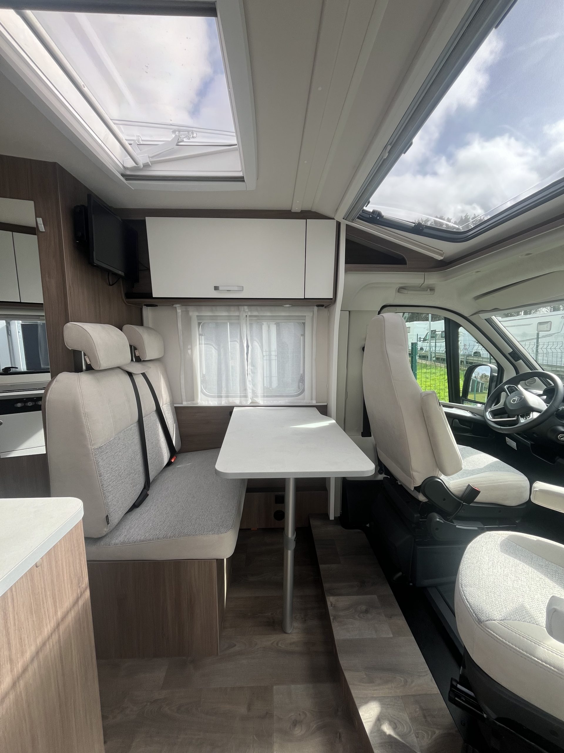 CARADO V337 PRO + BVA – Image 2