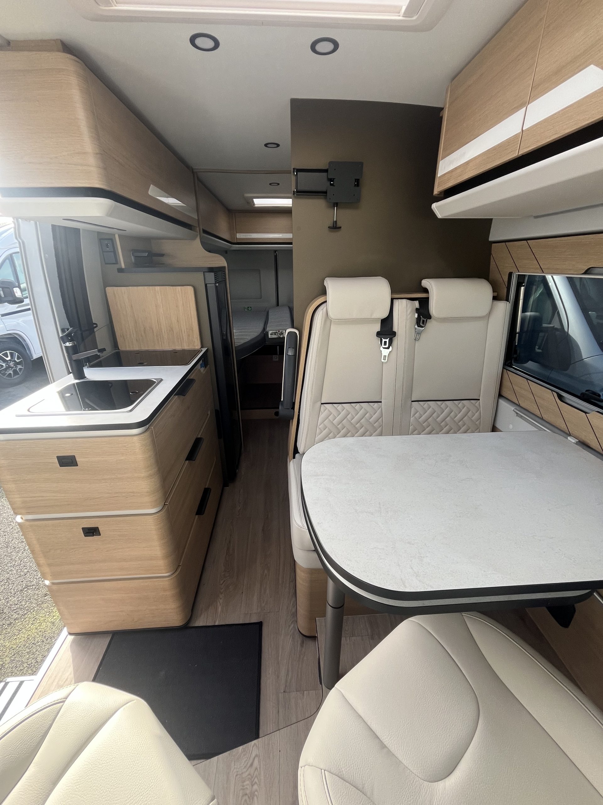 CAMPEREVE MAGELLAN 746 – Image 4